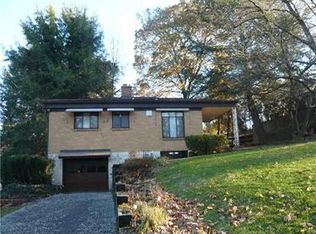 3704 Rosebriar Ave, Glenshaw, PA 15116