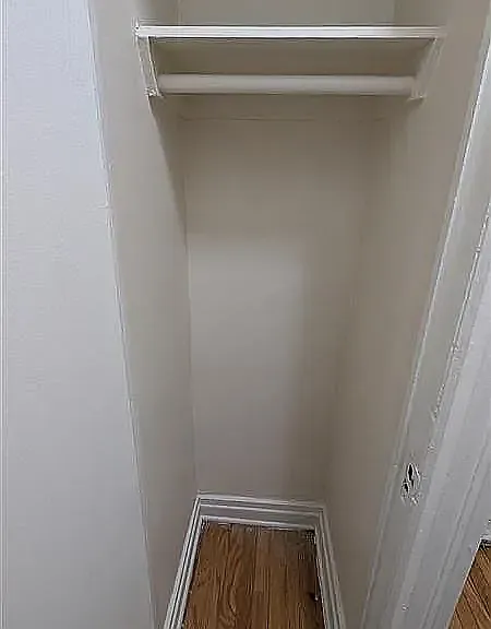 11921 Metropolitan Ave #2N — Photo 3
