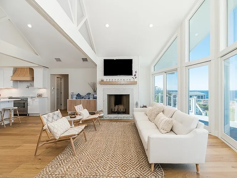 14 Sunset Point Rd — Photo 8