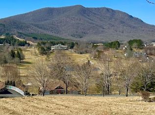 N Landing Dr, Jefferson, NC 28640