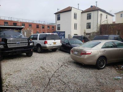 389 Cleveland St, Brooklyn, NY, 11208