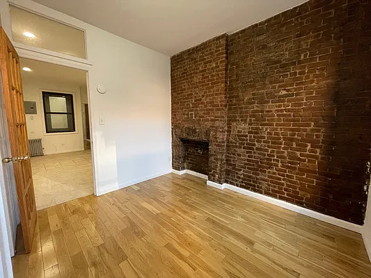 Rented by Best Apartments North Inc | media 17