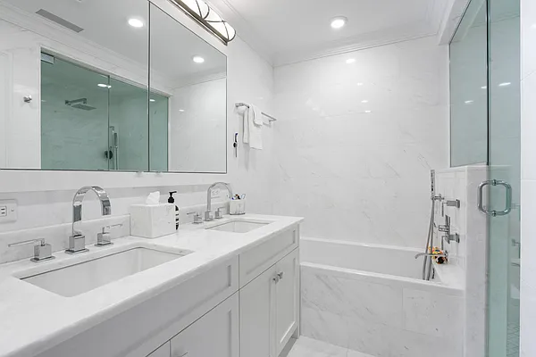 Rented by Platinum Properties | media 17