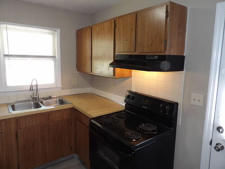 115 Potomac Ct #A — Photo 13
