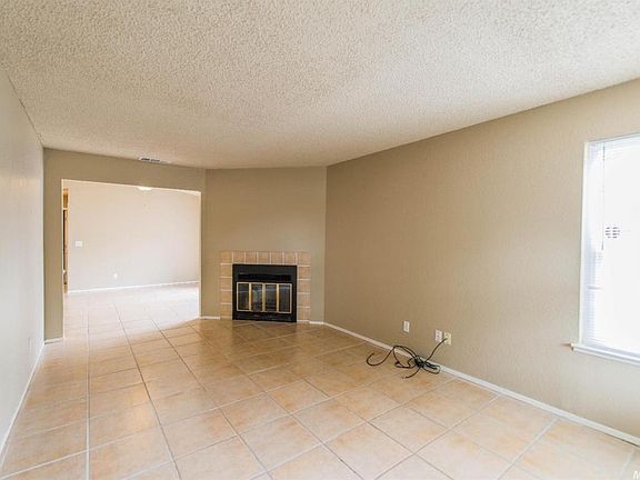 3rd image of 6099 Ventura St