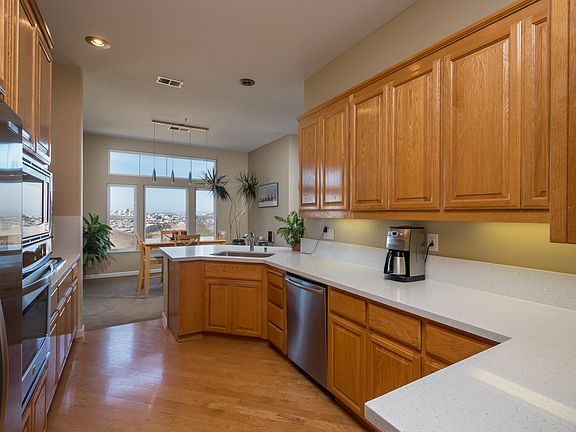 2nd image of 113 Warbler Ln