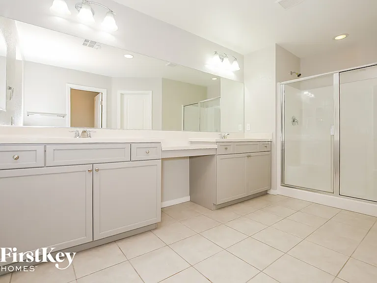4556 Amberley Ridge Ave — Photo 9