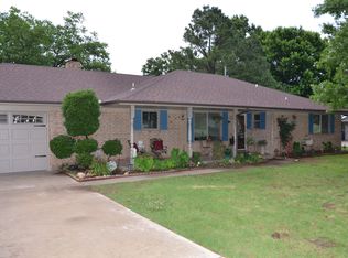 19713 Linda Ln, Harrah, OK 73045