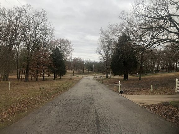5th image of 1109 White Oak Est