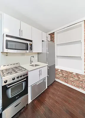 Rented by Living New York | media 4