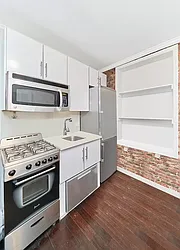 Rented by Living New York