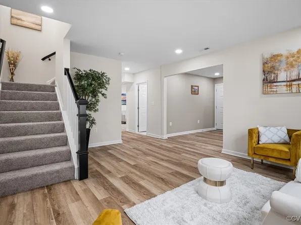 911 Wilcox St, Petersburg, VA 23803