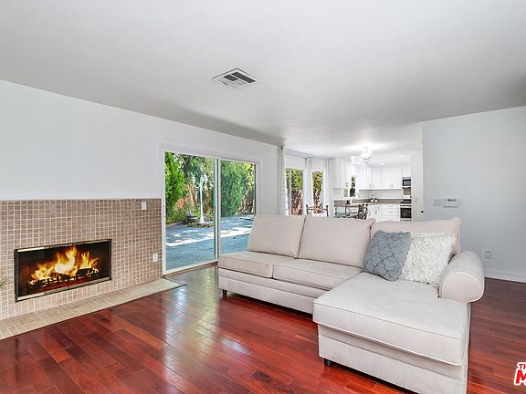 4th image of 7815 Goldmine Ln