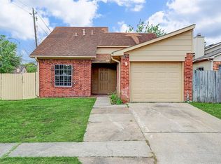923 Somercotes Ln, Channelview, TX 77530