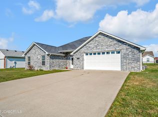 1381 Erik Pl, Fulton, MO 65251