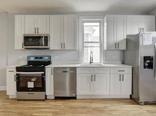 1626 N Washtenaw Ave APT 2R, Chicago, IL 60647