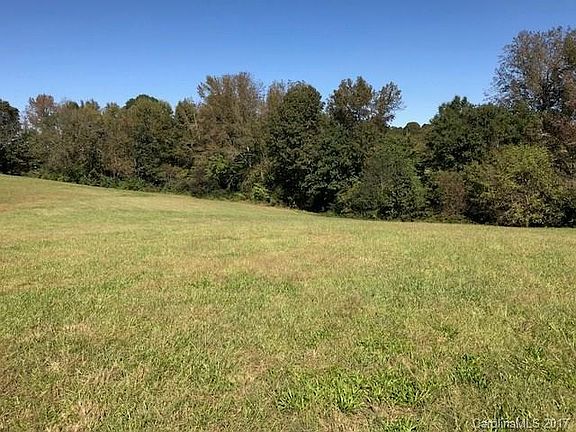 2nd image of 1499 Teeter Farms Dr #24