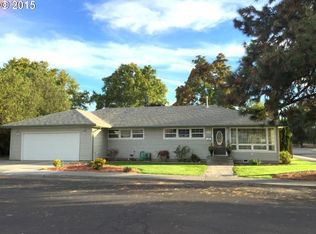 895 W Tamarack Ave, Hermiston, OR 97838