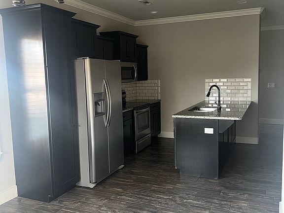 5th image of 3100 SW Warberry Ave #3100