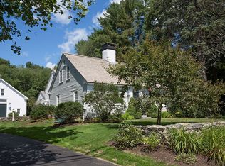 236 Foreside Rd, Falmouth, ME 04105