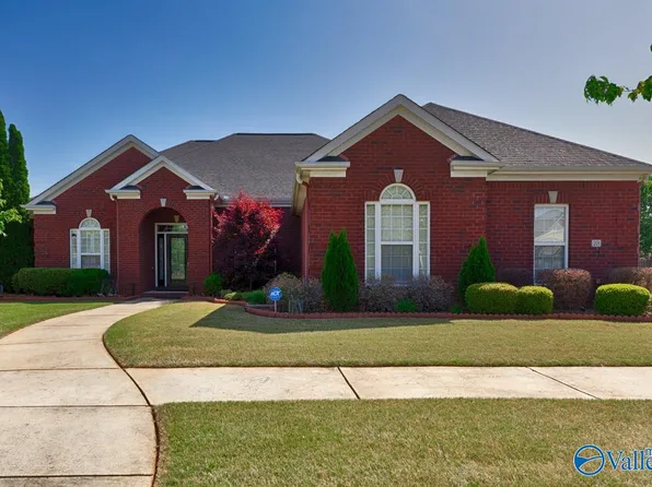 23 Wax Ln SW, Huntsville, AL 35824