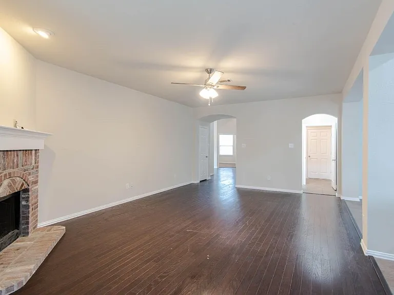 1512 Cockatiel Dr — Photo 22