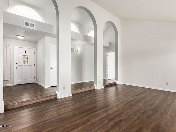 2nd image of 1249 E Greenway Cir