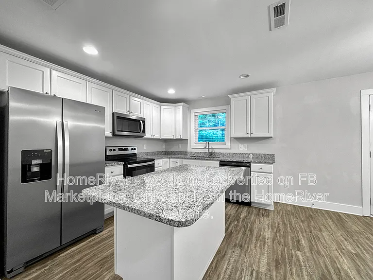 106 Beaumont Cir — Photo 6