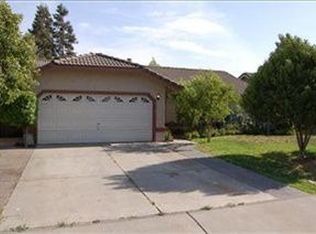 3748 Townsend Ave, Riverbank, CA 95367