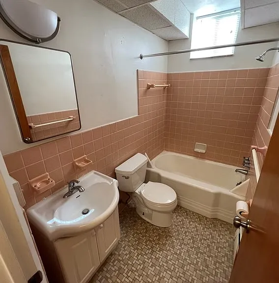 431 Abbott Rd — Photo 6