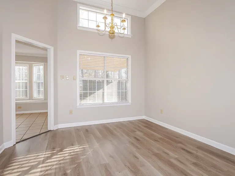 8421 Trinity Rd — Photo 6