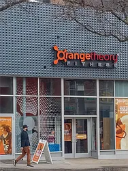 Rented by R New York