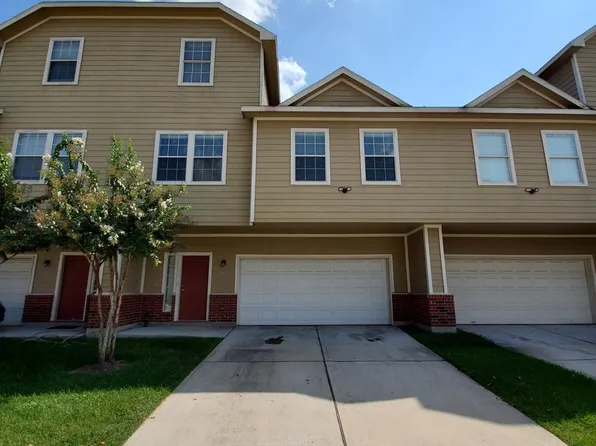 7736 Osakwe St, Houston, TX 77075