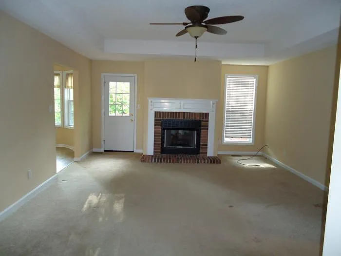 3176 Turtle Creek Ct — Photo 2