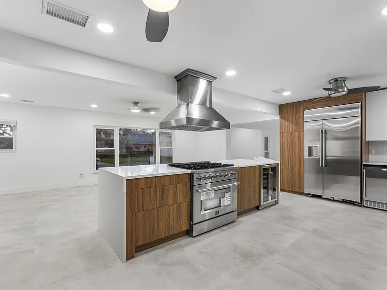 115 Rafael Blvd NE — Photo 23