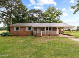 1517 Old Raleigh Rd, Clinton, NC 28328