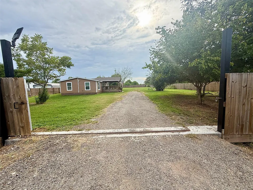 9115 Puritan Way