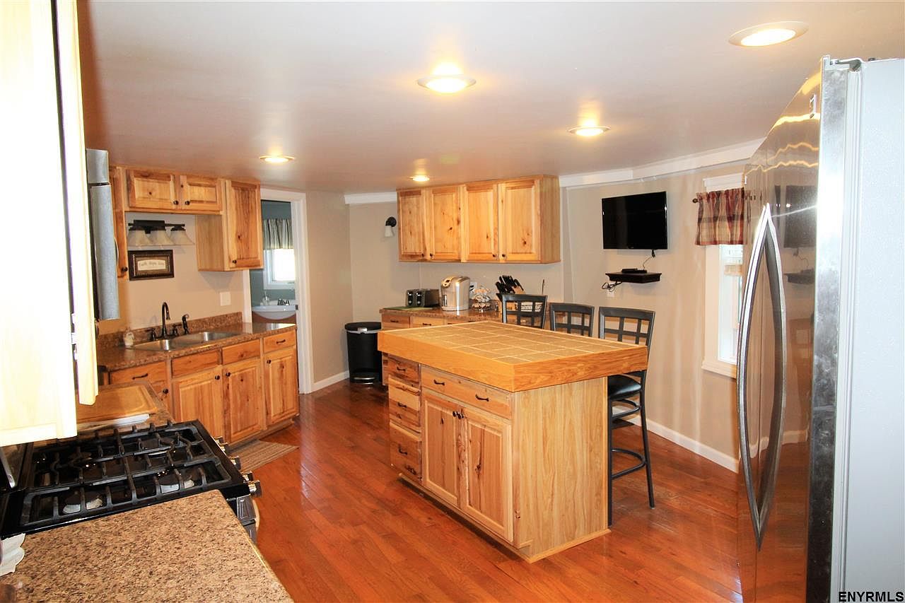 424 Union Mills Rd, Broadalbin, NY 12025 Zillow