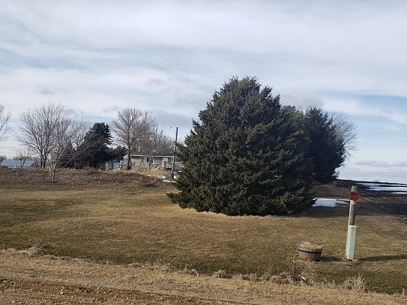 2nd image of 56006 260th St