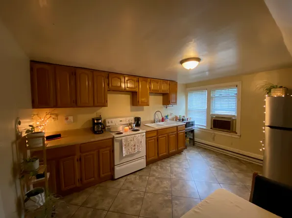 207 W Central Ave #3, Williamsport, PA 17702