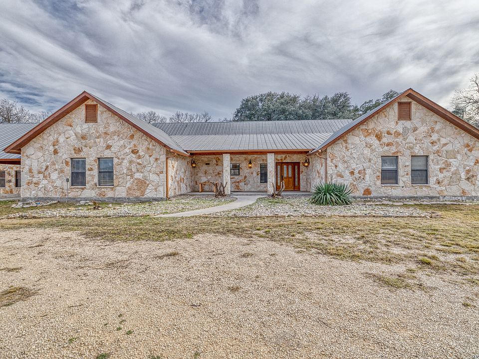 1st image of 498 Camino Del Rancho