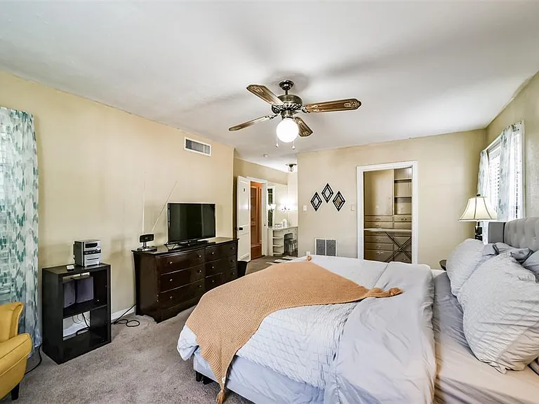 3423 Ozark St — Photo 20
