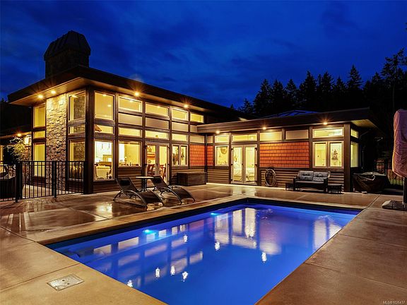 2nd image of 1096 Maple Rd