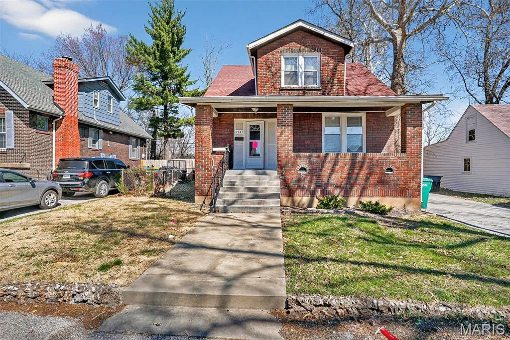 7247 Saint Andrews Pl photo 1