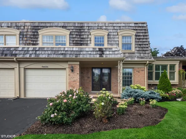 19W056 Avenue Normandy Ave S, Oak Brook, IL 60523