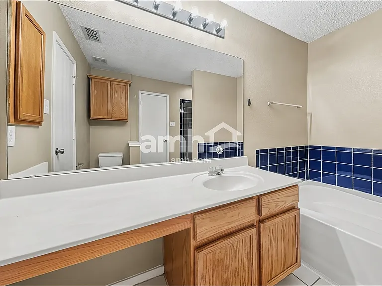 4652 Cool Ridge Ct — Photo 10