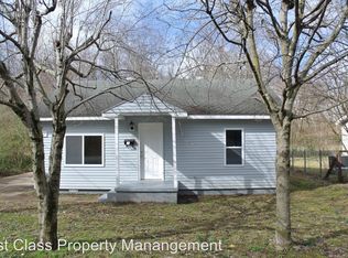 1435 N 12th St, Poplar Bluff, MO 63901
