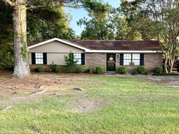 211 W King St, Headland, AL 36345