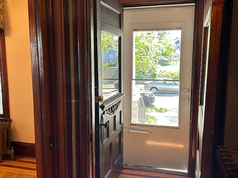 1127 Adams St NE #1 — Photo 2