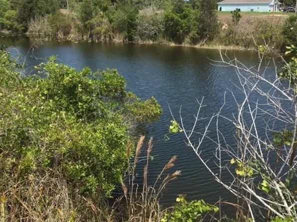 2941 NW 25th Ln, Cape Coral, FL 33993